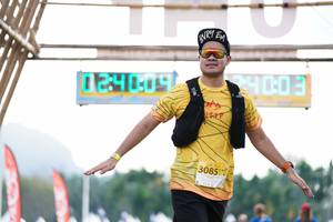 BIB: 3085
                            <button type="button" onclick="openModal(18324424)" class="btn btn-primary btn-sm float-right btn-popup" data-toggle="modal" data-target=".modal-high-quality">
                        <i class="fas fa-shopping-cart"></i> Add to Cart
                    </button>
                                            <button type="button" onclick="isThisMe(18324424, true)" class="btn btn-success btn-sm float-right btn-popup btn-isme hidden" data-toggle="tooltip" data-placement="bottom" title="นี่คือรูปของคุณใช่ไหม คลิกที่นี่เพื่อเอาเข้าอัลบั้ม">
                        <i class="fas fa-plus"></i> Add to album
                    </button>
                    <button type="button" onclick="isThisMe(18324424, false)" class="btn btn-warning btn-sm float-right btn-popup btn-isnotme hidden">
                        <i class="fas fa-ban"></i> Remove from album
                    </button>