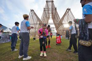 BIB: 
                            <button type="button" onclick="openModal(18353930)" class="btn btn-primary btn-sm float-right btn-popup" data-toggle="modal" data-target=".modal-high-quality">
                        <i class="fas fa-shopping-cart"></i> Add to Cart
                    </button>
                                            <button type="button" onclick="isThisMe(18353930, true)" class="btn btn-success btn-sm float-right btn-popup btn-isme hidden" data-toggle="tooltip" data-placement="bottom" title="นี่คือรูปของคุณใช่ไหม คลิกที่นี่เพื่อเอาเข้าอัลบั้ม">
                        <i class="fas fa-plus"></i> Add to album
                    </button>
                    <button type="button" onclick="isThisMe(18353930, false)" class="btn btn-warning btn-sm float-right btn-popup btn-isnotme hidden">
                        <i class="fas fa-ban"></i> Remove from album
                    </button>