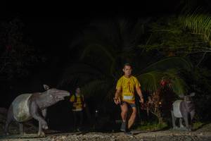 BIB: 3221
                            <button type="button" onclick="openModal(18318777)" class="btn btn-primary btn-sm float-right btn-popup" data-toggle="modal" data-target=".modal-high-quality">
                        <i class="fas fa-shopping-cart"></i> Add to Cart
                    </button>
                                            <button type="button" onclick="isThisMe(18318777, true)" class="btn btn-success btn-sm float-right btn-popup btn-isme hidden" data-toggle="tooltip" data-placement="bottom" title="นี่คือรูปของคุณใช่ไหม คลิกที่นี่เพื่อเอาเข้าอัลบั้ม">
                        <i class="fas fa-plus"></i> Add to album
                    </button>
                    <button type="button" onclick="isThisMe(18318777, false)" class="btn btn-warning btn-sm float-right btn-popup btn-isnotme hidden">
                        <i class="fas fa-ban"></i> Remove from album
                    </button>