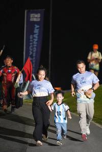 BIB: 
                            <button type="button" onclick="openModal(25233403)" class="btn btn-primary btn-sm float-right btn-popup" data-toggle="modal" data-target=".modal-high-quality">
                        <i class="fas fa-shopping-cart"></i> Add to Cart
                    </button>
                                            <button type="button" onclick="isThisMe(25233403, true)" class="btn btn-success btn-sm float-right btn-popup btn-isme hidden" data-toggle="tooltip" data-placement="bottom" title="นี่คือรูปของคุณใช่ไหม คลิกที่นี่เพื่อเอาเข้าอัลบั้ม">
                        <i class="fas fa-plus"></i> Add to album
                    </button>
                    <button type="button" onclick="isThisMe(25233403, false)" class="btn btn-warning btn-sm float-right btn-popup btn-isnotme hidden">
                        <i class="fas fa-ban"></i> Remove from album
                    </button>