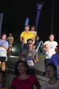 BIB: 
                            <button type="button" onclick="openModal(25232785)" class="btn btn-primary btn-sm float-right btn-popup" data-toggle="modal" data-target=".modal-high-quality">
                        <i class="fas fa-shopping-cart"></i> Add to Cart
                    </button>
                                            <button type="button" onclick="isThisMe(25232785, true)" class="btn btn-success btn-sm float-right btn-popup btn-isme hidden" data-toggle="tooltip" data-placement="bottom" title="นี่คือรูปของคุณใช่ไหม คลิกที่นี่เพื่อเอาเข้าอัลบั้ม">
                        <i class="fas fa-plus"></i> Add to album
                    </button>
                    <button type="button" onclick="isThisMe(25232785, false)" class="btn btn-warning btn-sm float-right btn-popup btn-isnotme hidden">
                        <i class="fas fa-ban"></i> Remove from album
                    </button>