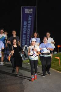 BIB: 
                            <button type="button" onclick="openModal(25233322)" class="btn btn-primary btn-sm float-right btn-popup" data-toggle="modal" data-target=".modal-high-quality">
                        <i class="fas fa-shopping-cart"></i> Add to Cart
                    </button>
                                            <button type="button" onclick="isThisMe(25233322, true)" class="btn btn-success btn-sm float-right btn-popup btn-isme hidden" data-toggle="tooltip" data-placement="bottom" title="นี่คือรูปของคุณใช่ไหม คลิกที่นี่เพื่อเอาเข้าอัลบั้ม">
                        <i class="fas fa-plus"></i> Add to album
                    </button>
                    <button type="button" onclick="isThisMe(25233322, false)" class="btn btn-warning btn-sm float-right btn-popup btn-isnotme hidden">
                        <i class="fas fa-ban"></i> Remove from album
                    </button>