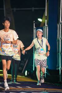 BIB: 
                            <button type="button" onclick="openModal(25223539)" class="btn btn-primary btn-sm float-right btn-popup" data-toggle="modal" data-target=".modal-high-quality">
                        <i class="fas fa-shopping-cart"></i> Add to Cart
                    </button>
                                            <button type="button" onclick="isThisMe(25223539, true)" class="btn btn-success btn-sm float-right btn-popup btn-isme hidden" data-toggle="tooltip" data-placement="bottom" title="นี่คือรูปของคุณใช่ไหม คลิกที่นี่เพื่อเอาเข้าอัลบั้ม">
                        <i class="fas fa-plus"></i> Add to album
                    </button>
                    <button type="button" onclick="isThisMe(25223539, false)" class="btn btn-warning btn-sm float-right btn-popup btn-isnotme hidden">
                        <i class="fas fa-ban"></i> Remove from album
                    </button>