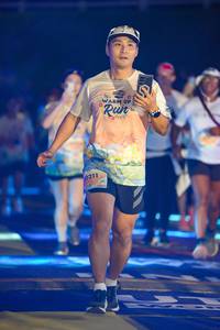 BIB: 
                            <button type="button" onclick="openModal(25222264)" class="btn btn-primary btn-sm float-right btn-popup" data-toggle="modal" data-target=".modal-high-quality">
                        <i class="fas fa-shopping-cart"></i> Add to Cart
                    </button>
                                            <button type="button" onclick="isThisMe(25222264, true)" class="btn btn-success btn-sm float-right btn-popup btn-isme hidden" data-toggle="tooltip" data-placement="bottom" title="นี่คือรูปของคุณใช่ไหม คลิกที่นี่เพื่อเอาเข้าอัลบั้ม">
                        <i class="fas fa-plus"></i> Add to album
                    </button>
                    <button type="button" onclick="isThisMe(25222264, false)" class="btn btn-warning btn-sm float-right btn-popup btn-isnotme hidden">
                        <i class="fas fa-ban"></i> Remove from album
                    </button>