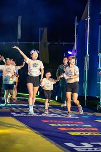 BIB: 
                            <button type="button" onclick="openModal(25221258)" class="btn btn-primary btn-sm float-right btn-popup" data-toggle="modal" data-target=".modal-high-quality">
                        <i class="fas fa-shopping-cart"></i> Add to Cart
                    </button>
                                            <button type="button" onclick="isThisMe(25221258, true)" class="btn btn-success btn-sm float-right btn-popup btn-isme hidden" data-toggle="tooltip" data-placement="bottom" title="นี่คือรูปของคุณใช่ไหม คลิกที่นี่เพื่อเอาเข้าอัลบั้ม">
                        <i class="fas fa-plus"></i> Add to album
                    </button>
                    <button type="button" onclick="isThisMe(25221258, false)" class="btn btn-warning btn-sm float-right btn-popup btn-isnotme hidden">
                        <i class="fas fa-ban"></i> Remove from album
                    </button>