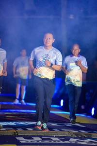 BIB: 
                            <button type="button" onclick="openModal(25224439)" class="btn btn-primary btn-sm float-right btn-popup" data-toggle="modal" data-target=".modal-high-quality">
                        <i class="fas fa-shopping-cart"></i> Add to Cart
                    </button>
                                            <button type="button" onclick="isThisMe(25224439, true)" class="btn btn-success btn-sm float-right btn-popup btn-isme hidden" data-toggle="tooltip" data-placement="bottom" title="นี่คือรูปของคุณใช่ไหม คลิกที่นี่เพื่อเอาเข้าอัลบั้ม">
                        <i class="fas fa-plus"></i> Add to album
                    </button>
                    <button type="button" onclick="isThisMe(25224439, false)" class="btn btn-warning btn-sm float-right btn-popup btn-isnotme hidden">
                        <i class="fas fa-ban"></i> Remove from album
                    </button>