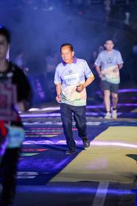 BIB: 
                            <button type="button" onclick="openModal(25225163)" class="btn btn-primary btn-sm float-right btn-popup" data-toggle="modal" data-target=".modal-high-quality">
                        <i class="fas fa-shopping-cart"></i> Add to Cart
                    </button>
                                            <button type="button" onclick="isThisMe(25225163, true)" class="btn btn-success btn-sm float-right btn-popup btn-isme hidden" data-toggle="tooltip" data-placement="bottom" title="นี่คือรูปของคุณใช่ไหม คลิกที่นี่เพื่อเอาเข้าอัลบั้ม">
                        <i class="fas fa-plus"></i> Add to album
                    </button>
                    <button type="button" onclick="isThisMe(25225163, false)" class="btn btn-warning btn-sm float-right btn-popup btn-isnotme hidden">
                        <i class="fas fa-ban"></i> Remove from album
                    </button>