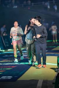 BIB: 
                            <button type="button" onclick="openModal(25225198)" class="btn btn-primary btn-sm float-right btn-popup" data-toggle="modal" data-target=".modal-high-quality">
                        <i class="fas fa-shopping-cart"></i> Add to Cart
                    </button>
                                            <button type="button" onclick="isThisMe(25225198, true)" class="btn btn-success btn-sm float-right btn-popup btn-isme hidden" data-toggle="tooltip" data-placement="bottom" title="นี่คือรูปของคุณใช่ไหม คลิกที่นี่เพื่อเอาเข้าอัลบั้ม">
                        <i class="fas fa-plus"></i> Add to album
                    </button>
                    <button type="button" onclick="isThisMe(25225198, false)" class="btn btn-warning btn-sm float-right btn-popup btn-isnotme hidden">
                        <i class="fas fa-ban"></i> Remove from album
                    </button>