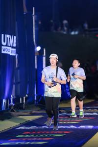 BIB: 
                            <button type="button" onclick="openModal(25221133)" class="btn btn-primary btn-sm float-right btn-popup" data-toggle="modal" data-target=".modal-high-quality">
                        <i class="fas fa-shopping-cart"></i> Add to Cart
                    </button>
                                            <button type="button" onclick="isThisMe(25221133, true)" class="btn btn-success btn-sm float-right btn-popup btn-isme hidden" data-toggle="tooltip" data-placement="bottom" title="นี่คือรูปของคุณใช่ไหม คลิกที่นี่เพื่อเอาเข้าอัลบั้ม">
                        <i class="fas fa-plus"></i> Add to album
                    </button>
                    <button type="button" onclick="isThisMe(25221133, false)" class="btn btn-warning btn-sm float-right btn-popup btn-isnotme hidden">
                        <i class="fas fa-ban"></i> Remove from album
                    </button>