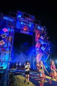 BIB: 
                            <button type="button" onclick="openModal(25223236)" class="btn btn-primary btn-sm float-right btn-popup" data-toggle="modal" data-target=".modal-high-quality">
                        <i class="fas fa-shopping-cart"></i> Add to Cart
                    </button>
                                            <button type="button" onclick="isThisMe(25223236, true)" class="btn btn-success btn-sm float-right btn-popup btn-isme hidden" data-toggle="tooltip" data-placement="bottom" title="นี่คือรูปของคุณใช่ไหม คลิกที่นี่เพื่อเอาเข้าอัลบั้ม">
                        <i class="fas fa-plus"></i> Add to album
                    </button>
                    <button type="button" onclick="isThisMe(25223236, false)" class="btn btn-warning btn-sm float-right btn-popup btn-isnotme hidden">
                        <i class="fas fa-ban"></i> Remove from album
                    </button>