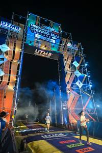 BIB: 
                            <button type="button" onclick="openModal(25223066)" class="btn btn-primary btn-sm float-right btn-popup" data-toggle="modal" data-target=".modal-high-quality">
                        <i class="fas fa-shopping-cart"></i> Add to Cart
                    </button>
                                            <button type="button" onclick="isThisMe(25223066, true)" class="btn btn-success btn-sm float-right btn-popup btn-isme hidden" data-toggle="tooltip" data-placement="bottom" title="นี่คือรูปของคุณใช่ไหม คลิกที่นี่เพื่อเอาเข้าอัลบั้ม">
                        <i class="fas fa-plus"></i> Add to album
                    </button>
                    <button type="button" onclick="isThisMe(25223066, false)" class="btn btn-warning btn-sm float-right btn-popup btn-isnotme hidden">
                        <i class="fas fa-ban"></i> Remove from album
                    </button>