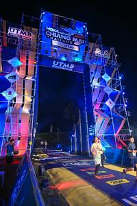 BIB: 
                            <button type="button" onclick="openModal(25223273)" class="btn btn-primary btn-sm float-right btn-popup" data-toggle="modal" data-target=".modal-high-quality">
                        <i class="fas fa-shopping-cart"></i> Add to Cart
                    </button>
                                            <button type="button" onclick="isThisMe(25223273, true)" class="btn btn-success btn-sm float-right btn-popup btn-isme hidden" data-toggle="tooltip" data-placement="bottom" title="นี่คือรูปของคุณใช่ไหม คลิกที่นี่เพื่อเอาเข้าอัลบั้ม">
                        <i class="fas fa-plus"></i> Add to album
                    </button>
                    <button type="button" onclick="isThisMe(25223273, false)" class="btn btn-warning btn-sm float-right btn-popup btn-isnotme hidden">
                        <i class="fas fa-ban"></i> Remove from album
                    </button>