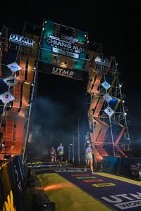 BIB: 
                            <button type="button" onclick="openModal(25221916)" class="btn btn-primary btn-sm float-right btn-popup" data-toggle="modal" data-target=".modal-high-quality">
                        <i class="fas fa-shopping-cart"></i> Add to Cart
                    </button>
                                            <button type="button" onclick="isThisMe(25221916, true)" class="btn btn-success btn-sm float-right btn-popup btn-isme hidden" data-toggle="tooltip" data-placement="bottom" title="นี่คือรูปของคุณใช่ไหม คลิกที่นี่เพื่อเอาเข้าอัลบั้ม">
                        <i class="fas fa-plus"></i> Add to album
                    </button>
                    <button type="button" onclick="isThisMe(25221916, false)" class="btn btn-warning btn-sm float-right btn-popup btn-isnotme hidden">
                        <i class="fas fa-ban"></i> Remove from album
                    </button>