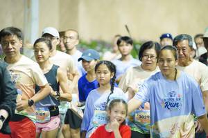 BIB: 
                            <button type="button" onclick="openModal(25222830)" class="btn btn-primary btn-sm float-right btn-popup" data-toggle="modal" data-target=".modal-high-quality">
                        <i class="fas fa-shopping-cart"></i> Add to Cart
                    </button>
                                            <button type="button" onclick="isThisMe(25222830, true)" class="btn btn-success btn-sm float-right btn-popup btn-isme hidden" data-toggle="tooltip" data-placement="bottom" title="นี่คือรูปของคุณใช่ไหม คลิกที่นี่เพื่อเอาเข้าอัลบั้ม">
                        <i class="fas fa-plus"></i> Add to album
                    </button>
                    <button type="button" onclick="isThisMe(25222830, false)" class="btn btn-warning btn-sm float-right btn-popup btn-isnotme hidden">
                        <i class="fas fa-ban"></i> Remove from album
                    </button>