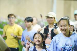 BIB: 
                            <button type="button" onclick="openModal(25222833)" class="btn btn-primary btn-sm float-right btn-popup" data-toggle="modal" data-target=".modal-high-quality">
                        <i class="fas fa-shopping-cart"></i> Add to Cart
                    </button>
                                            <button type="button" onclick="isThisMe(25222833, true)" class="btn btn-success btn-sm float-right btn-popup btn-isme hidden" data-toggle="tooltip" data-placement="bottom" title="นี่คือรูปของคุณใช่ไหม คลิกที่นี่เพื่อเอาเข้าอัลบั้ม">
                        <i class="fas fa-plus"></i> Add to album
                    </button>
                    <button type="button" onclick="isThisMe(25222833, false)" class="btn btn-warning btn-sm float-right btn-popup btn-isnotme hidden">
                        <i class="fas fa-ban"></i> Remove from album
                    </button>