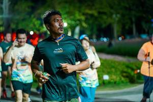 BIB: 
                            <button type="button" onclick="openModal(25218937)" class="btn btn-primary btn-sm float-right btn-popup" data-toggle="modal" data-target=".modal-high-quality">
                        <i class="fas fa-shopping-cart"></i> Add to Cart
                    </button>
                                            <button type="button" onclick="isThisMe(25218937, true)" class="btn btn-success btn-sm float-right btn-popup btn-isme hidden" data-toggle="tooltip" data-placement="bottom" title="นี่คือรูปของคุณใช่ไหม คลิกที่นี่เพื่อเอาเข้าอัลบั้ม">
                        <i class="fas fa-plus"></i> Add to album
                    </button>
                    <button type="button" onclick="isThisMe(25218937, false)" class="btn btn-warning btn-sm float-right btn-popup btn-isnotme hidden">
                        <i class="fas fa-ban"></i> Remove from album
                    </button>