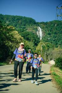 BIB: 
                            <button type="button" onclick="openModal(26733583)" class="btn btn-primary btn-sm float-right btn-popup" data-toggle="modal" data-target=".modal-high-quality">
                        <i class="fas fa-shopping-cart"></i> Add to Cart
                    </button>
                                            <button type="button" onclick="isThisMe(26733583, true)" class="btn btn-success btn-sm float-right btn-popup btn-isme hidden" data-toggle="tooltip" data-placement="bottom" title="นี่คือรูปของคุณใช่ไหม คลิกที่นี่เพื่อเอาเข้าอัลบั้ม">
                        <i class="fas fa-plus"></i> Add to album
                    </button>
                    <button type="button" onclick="isThisMe(26733583, false)" class="btn btn-warning btn-sm float-right btn-popup btn-isnotme hidden">
                        <i class="fas fa-ban"></i> Remove from album
                    </button>