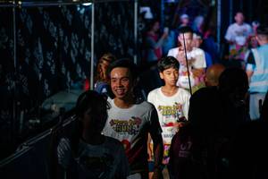 BIB: 
                            <button type="button" onclick="openModal(26905277)" class="btn btn-primary btn-sm float-right btn-popup" data-toggle="modal" data-target=".modal-high-quality">
                        <i class="fas fa-shopping-cart"></i> Add to Cart
                    </button>
                                            <button type="button" onclick="isThisMe(26905277, true)" class="btn btn-success btn-sm float-right btn-popup btn-isme hidden" data-toggle="tooltip" data-placement="bottom" title="นี่คือรูปของคุณใช่ไหม คลิกที่นี่เพื่อเอาเข้าอัลบั้ม">
                        <i class="fas fa-plus"></i> Add to album
                    </button>
                    <button type="button" onclick="isThisMe(26905277, false)" class="btn btn-warning btn-sm float-right btn-popup btn-isnotme hidden">
                        <i class="fas fa-ban"></i> Remove from album
                    </button>