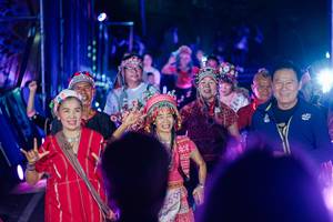 BIB: 
                            <button type="button" onclick="openModal(26905799)" class="btn btn-primary btn-sm float-right btn-popup" data-toggle="modal" data-target=".modal-high-quality">
                        <i class="fas fa-shopping-cart"></i> Add to Cart
                    </button>
                                            <button type="button" onclick="isThisMe(26905799, true)" class="btn btn-success btn-sm float-right btn-popup btn-isme hidden" data-toggle="tooltip" data-placement="bottom" title="นี่คือรูปของคุณใช่ไหม คลิกที่นี่เพื่อเอาเข้าอัลบั้ม">
                        <i class="fas fa-plus"></i> Add to album
                    </button>
                    <button type="button" onclick="isThisMe(26905799, false)" class="btn btn-warning btn-sm float-right btn-popup btn-isnotme hidden">
                        <i class="fas fa-ban"></i> Remove from album
                    </button>