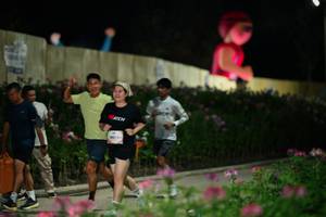 BIB: 
                            <button type="button" onclick="openModal(26834397)" class="btn btn-primary btn-sm float-right btn-popup" data-toggle="modal" data-target=".modal-high-quality">
                        <i class="fas fa-shopping-cart"></i> Add to Cart
                    </button>
                                            <button type="button" onclick="isThisMe(26834397, true)" class="btn btn-success btn-sm float-right btn-popup btn-isme hidden" data-toggle="tooltip" data-placement="bottom" title="นี่คือรูปของคุณใช่ไหม คลิกที่นี่เพื่อเอาเข้าอัลบั้ม">
                        <i class="fas fa-plus"></i> Add to album
                    </button>
                    <button type="button" onclick="isThisMe(26834397, false)" class="btn btn-warning btn-sm float-right btn-popup btn-isnotme hidden">
                        <i class="fas fa-ban"></i> Remove from album
                    </button>