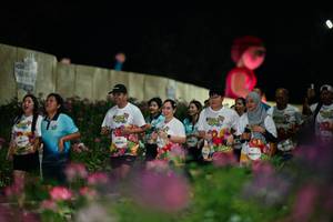 BIB: 
                            <button type="button" onclick="openModal(26834689)" class="btn btn-primary btn-sm float-right btn-popup" data-toggle="modal" data-target=".modal-high-quality">
                        <i class="fas fa-shopping-cart"></i> Add to Cart
                    </button>
                                            <button type="button" onclick="isThisMe(26834689, true)" class="btn btn-success btn-sm float-right btn-popup btn-isme hidden" data-toggle="tooltip" data-placement="bottom" title="นี่คือรูปของคุณใช่ไหม คลิกที่นี่เพื่อเอาเข้าอัลบั้ม">
                        <i class="fas fa-plus"></i> Add to album
                    </button>
                    <button type="button" onclick="isThisMe(26834689, false)" class="btn btn-warning btn-sm float-right btn-popup btn-isnotme hidden">
                        <i class="fas fa-ban"></i> Remove from album
                    </button>