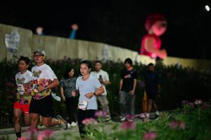 BIB: 
                            <button type="button" onclick="openModal(26834386)" class="btn btn-primary btn-sm float-right btn-popup" data-toggle="modal" data-target=".modal-high-quality">
                        <i class="fas fa-shopping-cart"></i> Add to Cart
                    </button>
                                            <button type="button" onclick="isThisMe(26834386, true)" class="btn btn-success btn-sm float-right btn-popup btn-isme hidden" data-toggle="tooltip" data-placement="bottom" title="นี่คือรูปของคุณใช่ไหม คลิกที่นี่เพื่อเอาเข้าอัลบั้ม">
                        <i class="fas fa-plus"></i> Add to album
                    </button>
                    <button type="button" onclick="isThisMe(26834386, false)" class="btn btn-warning btn-sm float-right btn-popup btn-isnotme hidden">
                        <i class="fas fa-ban"></i> Remove from album
                    </button>