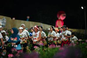 BIB: 
                            <button type="button" onclick="openModal(26834578)" class="btn btn-primary btn-sm float-right btn-popup" data-toggle="modal" data-target=".modal-high-quality">
                        <i class="fas fa-shopping-cart"></i> Add to Cart
                    </button>
                                            <button type="button" onclick="isThisMe(26834578, true)" class="btn btn-success btn-sm float-right btn-popup btn-isme hidden" data-toggle="tooltip" data-placement="bottom" title="นี่คือรูปของคุณใช่ไหม คลิกที่นี่เพื่อเอาเข้าอัลบั้ม">
                        <i class="fas fa-plus"></i> Add to album
                    </button>
                    <button type="button" onclick="isThisMe(26834578, false)" class="btn btn-warning btn-sm float-right btn-popup btn-isnotme hidden">
                        <i class="fas fa-ban"></i> Remove from album
                    </button>