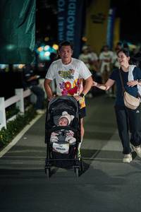 BIB: 
                            <button type="button" onclick="openModal(26858926)" class="btn btn-primary btn-sm float-right btn-popup" data-toggle="modal" data-target=".modal-high-quality">
                        <i class="fas fa-shopping-cart"></i> Add to Cart
                    </button>
                                            <button type="button" onclick="isThisMe(26858926, true)" class="btn btn-success btn-sm float-right btn-popup btn-isme hidden" data-toggle="tooltip" data-placement="bottom" title="นี่คือรูปของคุณใช่ไหม คลิกที่นี่เพื่อเอาเข้าอัลบั้ม">
                        <i class="fas fa-plus"></i> Add to album
                    </button>
                    <button type="button" onclick="isThisMe(26858926, false)" class="btn btn-warning btn-sm float-right btn-popup btn-isnotme hidden">
                        <i class="fas fa-ban"></i> Remove from album
                    </button>