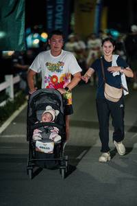 BIB: 
                            <button type="button" onclick="openModal(26859009)" class="btn btn-primary btn-sm float-right btn-popup" data-toggle="modal" data-target=".modal-high-quality">
                        <i class="fas fa-shopping-cart"></i> Add to Cart
                    </button>
                                            <button type="button" onclick="isThisMe(26859009, true)" class="btn btn-success btn-sm float-right btn-popup btn-isme hidden" data-toggle="tooltip" data-placement="bottom" title="นี่คือรูปของคุณใช่ไหม คลิกที่นี่เพื่อเอาเข้าอัลบั้ม">
                        <i class="fas fa-plus"></i> Add to album
                    </button>
                    <button type="button" onclick="isThisMe(26859009, false)" class="btn btn-warning btn-sm float-right btn-popup btn-isnotme hidden">
                        <i class="fas fa-ban"></i> Remove from album
                    </button>