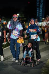 BIB: 
                            <button type="button" onclick="openModal(26860004)" class="btn btn-primary btn-sm float-right btn-popup" data-toggle="modal" data-target=".modal-high-quality">
                        <i class="fas fa-shopping-cart"></i> Add to Cart
                    </button>
                                            <button type="button" onclick="isThisMe(26860004, true)" class="btn btn-success btn-sm float-right btn-popup btn-isme hidden" data-toggle="tooltip" data-placement="bottom" title="นี่คือรูปของคุณใช่ไหม คลิกที่นี่เพื่อเอาเข้าอัลบั้ม">
                        <i class="fas fa-plus"></i> Add to album
                    </button>
                    <button type="button" onclick="isThisMe(26860004, false)" class="btn btn-warning btn-sm float-right btn-popup btn-isnotme hidden">
                        <i class="fas fa-ban"></i> Remove from album
                    </button>