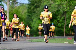 BIB: 004
                            <button type="button" onclick="openModal(5146178)" class="btn btn-primary btn-sm float-right btn-popup" data-toggle="modal" data-target=".modal-high-quality">
                        <i class="fas fa-shopping-cart"></i> Add to Cart
                    </button>
                                            <button type="button" onclick="isThisMe(5146178, true)" class="btn btn-success btn-sm float-right btn-popup btn-isme hidden" data-toggle="tooltip" data-placement="bottom" title="นี่คือรูปของคุณใช่ไหม คลิกที่นี่เพื่อเอาเข้าอัลบั้ม">
                        <i class="fas fa-plus"></i> Add to album
                    </button>
                    <button type="button" onclick="isThisMe(5146178, false)" class="btn btn-warning btn-sm float-right btn-popup btn-isnotme hidden">
                        <i class="fas fa-ban"></i> Remove from album
                    </button>