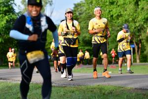 BIB: 
                            <button type="button" onclick="openModal(5146533)" class="btn btn-primary btn-sm float-right btn-popup" data-toggle="modal" data-target=".modal-high-quality">
                        <i class="fas fa-shopping-cart"></i> Add to Cart
                    </button>
                                            <button type="button" onclick="isThisMe(5146533, true)" class="btn btn-success btn-sm float-right btn-popup btn-isme hidden" data-toggle="tooltip" data-placement="bottom" title="นี่คือรูปของคุณใช่ไหม คลิกที่นี่เพื่อเอาเข้าอัลบั้ม">
                        <i class="fas fa-plus"></i> Add to album
                    </button>
                    <button type="button" onclick="isThisMe(5146533, false)" class="btn btn-warning btn-sm float-right btn-popup btn-isnotme hidden">
                        <i class="fas fa-ban"></i> Remove from album
                    </button>