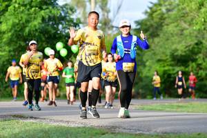 BIB: 880, 087
                            <button type="button" onclick="openModal(5145117)" class="btn btn-primary btn-sm float-right btn-popup" data-toggle="modal" data-target=".modal-high-quality">
                        <i class="fas fa-shopping-cart"></i> Add to Cart
                    </button>
                                            <button type="button" onclick="isThisMe(5145117, true)" class="btn btn-success btn-sm float-right btn-popup btn-isme hidden" data-toggle="tooltip" data-placement="bottom" title="นี่คือรูปของคุณใช่ไหม คลิกที่นี่เพื่อเอาเข้าอัลบั้ม">
                        <i class="fas fa-plus"></i> Add to album
                    </button>
                    <button type="button" onclick="isThisMe(5145117, false)" class="btn btn-warning btn-sm float-right btn-popup btn-isnotme hidden">
                        <i class="fas fa-ban"></i> Remove from album
                    </button>