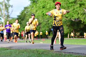 BIB: 1047
                            <button type="button" onclick="openModal(5146044)" class="btn btn-primary btn-sm float-right btn-popup" data-toggle="modal" data-target=".modal-high-quality">
                        <i class="fas fa-shopping-cart"></i> Add to Cart
                    </button>
                                            <button type="button" onclick="isThisMe(5146044, true)" class="btn btn-success btn-sm float-right btn-popup btn-isme hidden" data-toggle="tooltip" data-placement="bottom" title="นี่คือรูปของคุณใช่ไหม คลิกที่นี่เพื่อเอาเข้าอัลบั้ม">
                        <i class="fas fa-plus"></i> Add to album
                    </button>
                    <button type="button" onclick="isThisMe(5146044, false)" class="btn btn-warning btn-sm float-right btn-popup btn-isnotme hidden">
                        <i class="fas fa-ban"></i> Remove from album
                    </button>