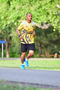 BIB: 1223
                            <button type="button" onclick="openModal(5102665)" class="btn btn-primary btn-sm float-right btn-popup" data-toggle="modal" data-target=".modal-high-quality">
                        <i class="fas fa-shopping-cart"></i> Add to Cart
                    </button>
                                            <button type="button" onclick="isThisMe(5102665, true)" class="btn btn-success btn-sm float-right btn-popup btn-isme hidden" data-toggle="tooltip" data-placement="bottom" title="นี่คือรูปของคุณใช่ไหม คลิกที่นี่เพื่อเอาเข้าอัลบั้ม">
                        <i class="fas fa-plus"></i> Add to album
                    </button>
                    <button type="button" onclick="isThisMe(5102665, false)" class="btn btn-warning btn-sm float-right btn-popup btn-isnotme hidden">
                        <i class="fas fa-ban"></i> Remove from album
                    </button>