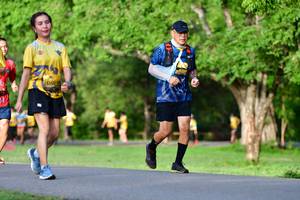 BIB: 075
                            <button type="button" onclick="openModal(5145228)" class="btn btn-primary btn-sm float-right btn-popup" data-toggle="modal" data-target=".modal-high-quality">
                        <i class="fas fa-shopping-cart"></i> Add to Cart
                    </button>
                                            <button type="button" onclick="isThisMe(5145228, true)" class="btn btn-success btn-sm float-right btn-popup btn-isme hidden" data-toggle="tooltip" data-placement="bottom" title="นี่คือรูปของคุณใช่ไหม คลิกที่นี่เพื่อเอาเข้าอัลบั้ม">
                        <i class="fas fa-plus"></i> Add to album
                    </button>
                    <button type="button" onclick="isThisMe(5145228, false)" class="btn btn-warning btn-sm float-right btn-popup btn-isnotme hidden">
                        <i class="fas fa-ban"></i> Remove from album
                    </button>