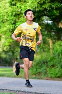 BIB: 0813
                            <button type="button" onclick="openModal(5102058)" class="btn btn-primary btn-sm float-right btn-popup" data-toggle="modal" data-target=".modal-high-quality">
                        <i class="fas fa-shopping-cart"></i> Add to Cart
                    </button>
                                            <button type="button" onclick="isThisMe(5102058, true)" class="btn btn-success btn-sm float-right btn-popup btn-isme hidden" data-toggle="tooltip" data-placement="bottom" title="นี่คือรูปของคุณใช่ไหม คลิกที่นี่เพื่อเอาเข้าอัลบั้ม">
                        <i class="fas fa-plus"></i> Add to album
                    </button>
                    <button type="button" onclick="isThisMe(5102058, false)" class="btn btn-warning btn-sm float-right btn-popup btn-isnotme hidden">
                        <i class="fas fa-ban"></i> Remove from album
                    </button>