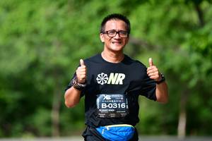 BIB: 0316
                            <button type="button" onclick="openModal(5153375)" class="btn btn-primary btn-sm float-right btn-popup" data-toggle="modal" data-target=".modal-high-quality">
                        <i class="fas fa-shopping-cart"></i> Add to Cart
                    </button>
                                            <button type="button" onclick="isThisMe(5153375, true)" class="btn btn-success btn-sm float-right btn-popup btn-isme hidden" data-toggle="tooltip" data-placement="bottom" title="นี่คือรูปของคุณใช่ไหม คลิกที่นี่เพื่อเอาเข้าอัลบั้ม">
                        <i class="fas fa-plus"></i> Add to album
                    </button>
                    <button type="button" onclick="isThisMe(5153375, false)" class="btn btn-warning btn-sm float-right btn-popup btn-isnotme hidden">
                        <i class="fas fa-ban"></i> Remove from album
                    </button>