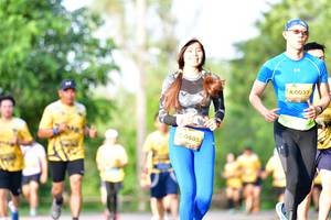 BIB: 0037, 0685
                            <button type="button" onclick="openModal(5144061)" class="btn btn-primary btn-sm float-right btn-popup" data-toggle="modal" data-target=".modal-high-quality">
                        <i class="fas fa-shopping-cart"></i> Add to Cart
                    </button>
                                            <button type="button" onclick="isThisMe(5144061, true)" class="btn btn-success btn-sm float-right btn-popup btn-isme hidden" data-toggle="tooltip" data-placement="bottom" title="นี่คือรูปของคุณใช่ไหม คลิกที่นี่เพื่อเอาเข้าอัลบั้ม">
                        <i class="fas fa-plus"></i> Add to album
                    </button>
                    <button type="button" onclick="isThisMe(5144061, false)" class="btn btn-warning btn-sm float-right btn-popup btn-isnotme hidden">
                        <i class="fas fa-ban"></i> Remove from album
                    </button>