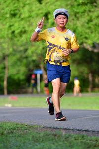 BIB: 0085
                            <button type="button" onclick="openModal(5144759)" class="btn btn-primary btn-sm float-right btn-popup" data-toggle="modal" data-target=".modal-high-quality">
                        <i class="fas fa-shopping-cart"></i> Add to Cart
                    </button>
                                            <button type="button" onclick="isThisMe(5144759, true)" class="btn btn-success btn-sm float-right btn-popup btn-isme hidden" data-toggle="tooltip" data-placement="bottom" title="นี่คือรูปของคุณใช่ไหม คลิกที่นี่เพื่อเอาเข้าอัลบั้ม">
                        <i class="fas fa-plus"></i> Add to album
                    </button>
                    <button type="button" onclick="isThisMe(5144759, false)" class="btn btn-warning btn-sm float-right btn-popup btn-isnotme hidden">
                        <i class="fas fa-ban"></i> Remove from album
                    </button>