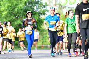 BIB: 0037
                            <button type="button" onclick="openModal(5144052)" class="btn btn-primary btn-sm float-right btn-popup" data-toggle="modal" data-target=".modal-high-quality">
                        <i class="fas fa-shopping-cart"></i> Add to Cart
                    </button>
                                            <button type="button" onclick="isThisMe(5144052, true)" class="btn btn-success btn-sm float-right btn-popup btn-isme hidden" data-toggle="tooltip" data-placement="bottom" title="นี่คือรูปของคุณใช่ไหม คลิกที่นี่เพื่อเอาเข้าอัลบั้ม">
                        <i class="fas fa-plus"></i> Add to album
                    </button>
                    <button type="button" onclick="isThisMe(5144052, false)" class="btn btn-warning btn-sm float-right btn-popup btn-isnotme hidden">
                        <i class="fas fa-ban"></i> Remove from album
                    </button>