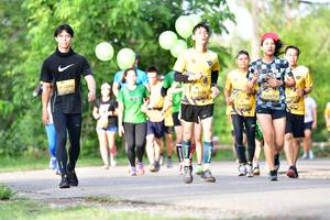 BIB: 1280, 129, 0073
                            <button type="button" onclick="openModal(5144038)" class="btn btn-primary btn-sm float-right btn-popup" data-toggle="modal" data-target=".modal-high-quality">
                        <i class="fas fa-shopping-cart"></i> Add to Cart
                    </button>
                                            <button type="button" onclick="isThisMe(5144038, true)" class="btn btn-success btn-sm float-right btn-popup btn-isme hidden" data-toggle="tooltip" data-placement="bottom" title="นี่คือรูปของคุณใช่ไหม คลิกที่นี่เพื่อเอาเข้าอัลบั้ม">
                        <i class="fas fa-plus"></i> Add to album
                    </button>
                    <button type="button" onclick="isThisMe(5144038, false)" class="btn btn-warning btn-sm float-right btn-popup btn-isnotme hidden">
                        <i class="fas fa-ban"></i> Remove from album
                    </button>