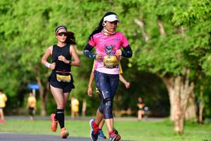 BIB: 0402, 1267
                            <button type="button" onclick="openModal(5144473)" class="btn btn-primary btn-sm float-right btn-popup" data-toggle="modal" data-target=".modal-high-quality">
                        <i class="fas fa-shopping-cart"></i> Add to Cart
                    </button>
                                            <button type="button" onclick="isThisMe(5144473, true)" class="btn btn-success btn-sm float-right btn-popup btn-isme hidden" data-toggle="tooltip" data-placement="bottom" title="นี่คือรูปของคุณใช่ไหม คลิกที่นี่เพื่อเอาเข้าอัลบั้ม">
                        <i class="fas fa-plus"></i> Add to album
                    </button>
                    <button type="button" onclick="isThisMe(5144473, false)" class="btn btn-warning btn-sm float-right btn-popup btn-isnotme hidden">
                        <i class="fas fa-ban"></i> Remove from album
                    </button>