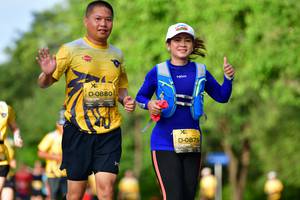 BIB: 0880, 0879
                            <button type="button" onclick="openModal(5145137)" class="btn btn-primary btn-sm float-right btn-popup" data-toggle="modal" data-target=".modal-high-quality">
                        <i class="fas fa-shopping-cart"></i> Add to Cart
                    </button>
                                            <button type="button" onclick="isThisMe(5145137, true)" class="btn btn-success btn-sm float-right btn-popup btn-isme hidden" data-toggle="tooltip" data-placement="bottom" title="นี่คือรูปของคุณใช่ไหม คลิกที่นี่เพื่อเอาเข้าอัลบั้ม">
                        <i class="fas fa-plus"></i> Add to album
                    </button>
                    <button type="button" onclick="isThisMe(5145137, false)" class="btn btn-warning btn-sm float-right btn-popup btn-isnotme hidden">
                        <i class="fas fa-ban"></i> Remove from album
                    </button>