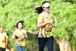 BIB: 0960
                            <button type="button" onclick="openModal(5143911)" class="btn btn-primary btn-sm float-right btn-popup" data-toggle="modal" data-target=".modal-high-quality">
                        <i class="fas fa-shopping-cart"></i> Add to Cart
                    </button>
                                            <button type="button" onclick="isThisMe(5143911, true)" class="btn btn-success btn-sm float-right btn-popup btn-isme hidden" data-toggle="tooltip" data-placement="bottom" title="นี่คือรูปของคุณใช่ไหม คลิกที่นี่เพื่อเอาเข้าอัลบั้ม">
                        <i class="fas fa-plus"></i> Add to album
                    </button>
                    <button type="button" onclick="isThisMe(5143911, false)" class="btn btn-warning btn-sm float-right btn-popup btn-isnotme hidden">
                        <i class="fas fa-ban"></i> Remove from album
                    </button>