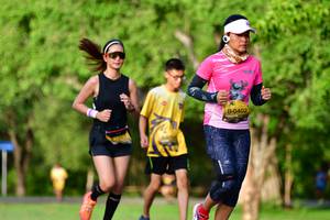 BIB: 0402
                            <button type="button" onclick="openModal(5144482)" class="btn btn-primary btn-sm float-right btn-popup" data-toggle="modal" data-target=".modal-high-quality">
                        <i class="fas fa-shopping-cart"></i> Add to Cart
                    </button>
                                            <button type="button" onclick="isThisMe(5144482, true)" class="btn btn-success btn-sm float-right btn-popup btn-isme hidden" data-toggle="tooltip" data-placement="bottom" title="นี่คือรูปของคุณใช่ไหม คลิกที่นี่เพื่อเอาเข้าอัลบั้ม">
                        <i class="fas fa-plus"></i> Add to album
                    </button>
                    <button type="button" onclick="isThisMe(5144482, false)" class="btn btn-warning btn-sm float-right btn-popup btn-isnotme hidden">
                        <i class="fas fa-ban"></i> Remove from album
                    </button>