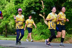 BIB: 095
                            <button type="button" onclick="openModal(5145855)" class="btn btn-primary btn-sm float-right btn-popup" data-toggle="modal" data-target=".modal-high-quality">
                        <i class="fas fa-shopping-cart"></i> Add to Cart
                    </button>
                                            <button type="button" onclick="isThisMe(5145855, true)" class="btn btn-success btn-sm float-right btn-popup btn-isme hidden" data-toggle="tooltip" data-placement="bottom" title="นี่คือรูปของคุณใช่ไหม คลิกที่นี่เพื่อเอาเข้าอัลบั้ม">
                        <i class="fas fa-plus"></i> Add to album
                    </button>
                    <button type="button" onclick="isThisMe(5145855, false)" class="btn btn-warning btn-sm float-right btn-popup btn-isnotme hidden">
                        <i class="fas fa-ban"></i> Remove from album
                    </button>