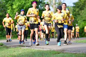 BIB: 0781, 0793
                            <button type="button" onclick="openModal(5145676)" class="btn btn-primary btn-sm float-right btn-popup" data-toggle="modal" data-target=".modal-high-quality">
                        <i class="fas fa-shopping-cart"></i> Add to Cart
                    </button>
                                            <button type="button" onclick="isThisMe(5145676, true)" class="btn btn-success btn-sm float-right btn-popup btn-isme hidden" data-toggle="tooltip" data-placement="bottom" title="นี่คือรูปของคุณใช่ไหม คลิกที่นี่เพื่อเอาเข้าอัลบั้ม">
                        <i class="fas fa-plus"></i> Add to album
                    </button>
                    <button type="button" onclick="isThisMe(5145676, false)" class="btn btn-warning btn-sm float-right btn-popup btn-isnotme hidden">
                        <i class="fas fa-ban"></i> Remove from album
                    </button>