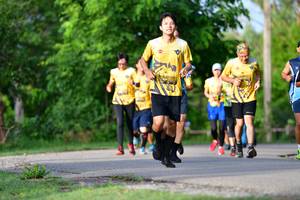 BIB: 109
                            <button type="button" onclick="openModal(5144573)" class="btn btn-primary btn-sm float-right btn-popup" data-toggle="modal" data-target=".modal-high-quality">
                        <i class="fas fa-shopping-cart"></i> Add to Cart
                    </button>
                                            <button type="button" onclick="isThisMe(5144573, true)" class="btn btn-success btn-sm float-right btn-popup btn-isme hidden" data-toggle="tooltip" data-placement="bottom" title="นี่คือรูปของคุณใช่ไหม คลิกที่นี่เพื่อเอาเข้าอัลบั้ม">
                        <i class="fas fa-plus"></i> Add to album
                    </button>
                    <button type="button" onclick="isThisMe(5144573, false)" class="btn btn-warning btn-sm float-right btn-popup btn-isnotme hidden">
                        <i class="fas fa-ban"></i> Remove from album
                    </button>