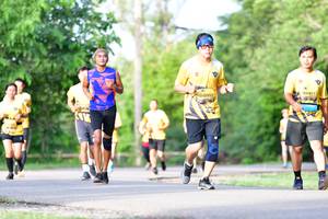 BIB: 0917
                            <button type="button" onclick="openModal(5143974)" class="btn btn-primary btn-sm float-right btn-popup" data-toggle="modal" data-target=".modal-high-quality">
                        <i class="fas fa-shopping-cart"></i> Add to Cart
                    </button>
                                            <button type="button" onclick="isThisMe(5143974, true)" class="btn btn-success btn-sm float-right btn-popup btn-isme hidden" data-toggle="tooltip" data-placement="bottom" title="นี่คือรูปของคุณใช่ไหม คลิกที่นี่เพื่อเอาเข้าอัลบั้ม">
                        <i class="fas fa-plus"></i> Add to album
                    </button>
                    <button type="button" onclick="isThisMe(5143974, false)" class="btn btn-warning btn-sm float-right btn-popup btn-isnotme hidden">
                        <i class="fas fa-ban"></i> Remove from album
                    </button>